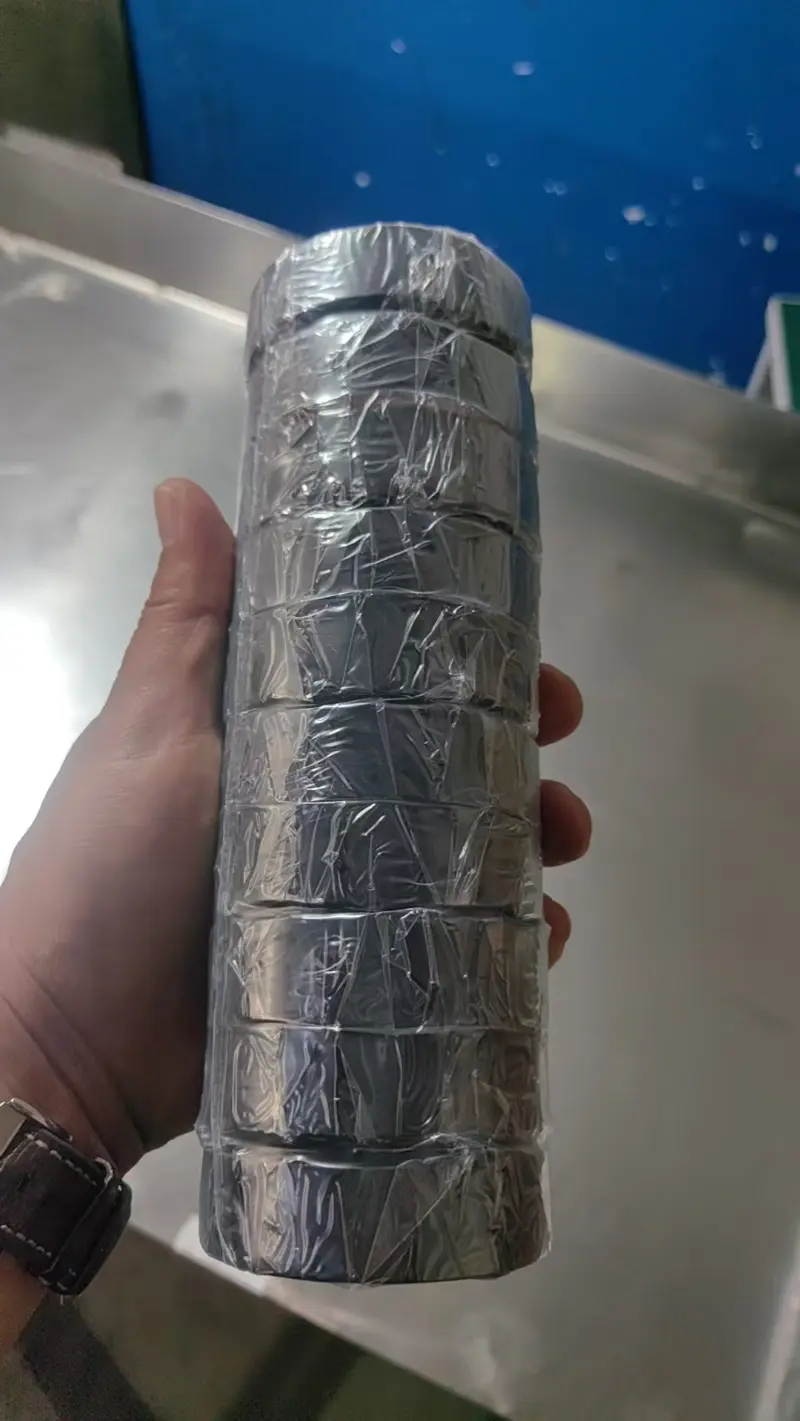 Štruktúra a hlavné výkonové parametre materiálov samolepiacich etikiet